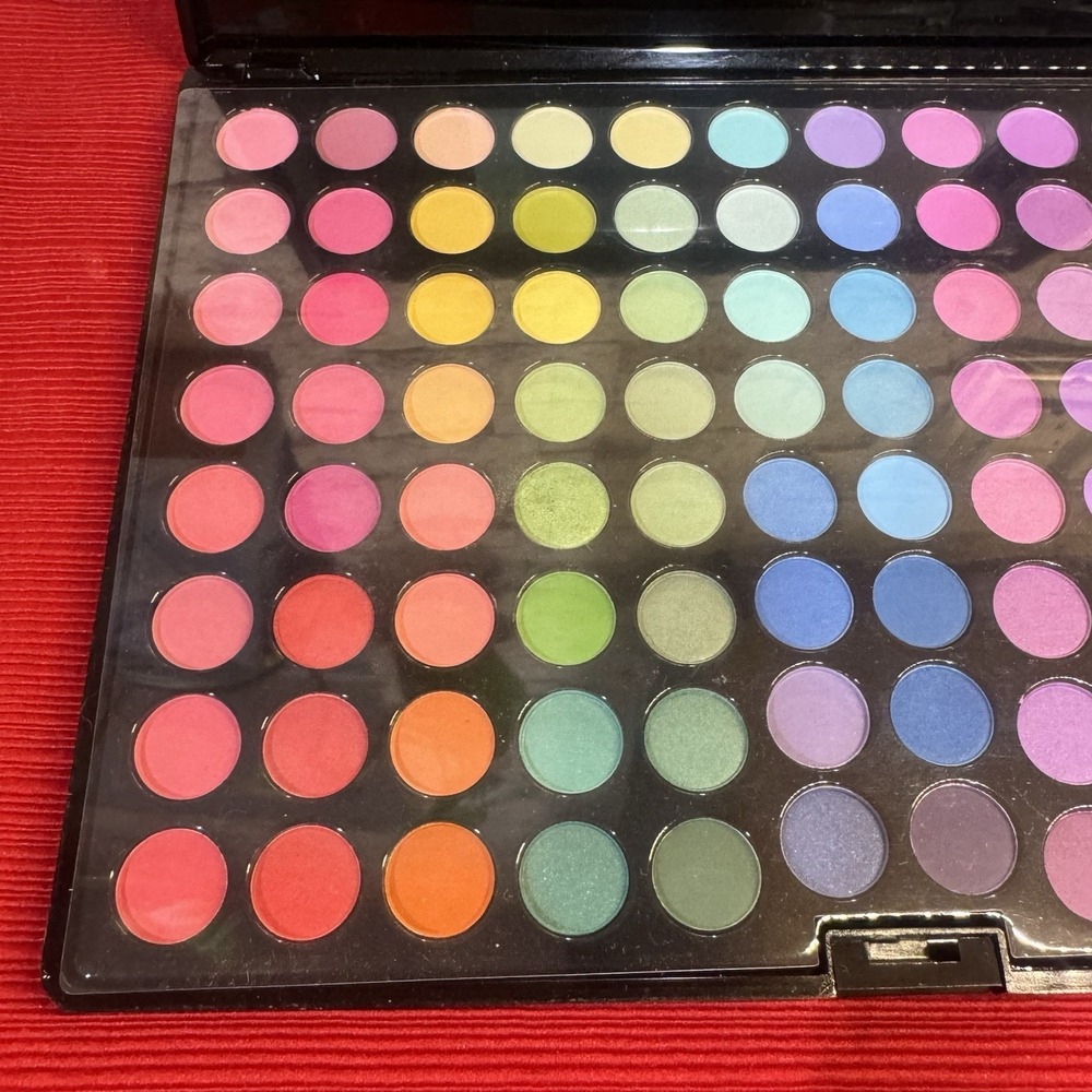 SHANY Eye shadow Palette, 96 Color Eyeshadows Nice - Picture 3 of 7